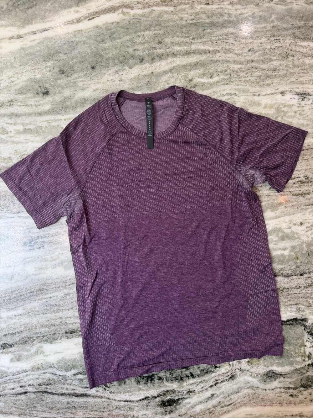 Lululemon Metal Vent Tech Short-Sleeve Shirt
AS IS - Picture 2 of 5